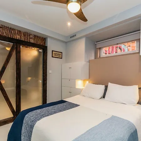 Brand New And Perfect Location: Historic Center Apartment *